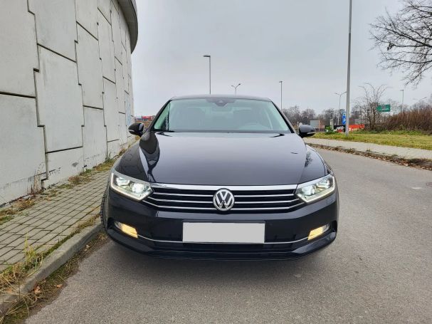 Volkswagen Passat 110 kW image number 2