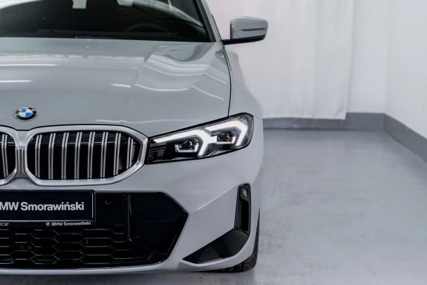 BMW 320i Touring xDrive 135 kW image number 8