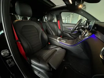 Car image 38