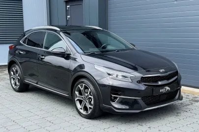 Car image 35