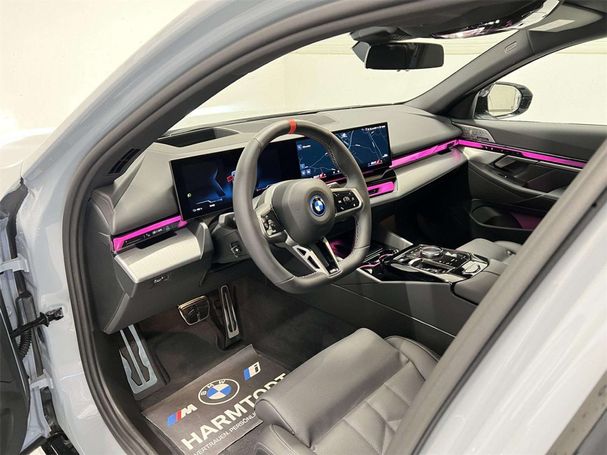 BMW i5 M60 xDrive 442 kW image number 6