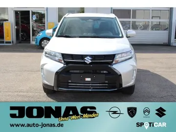 Car image 3