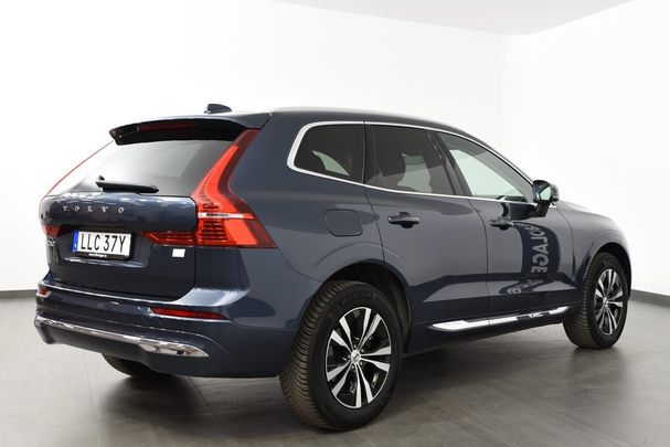 Volvo XC60 T6 Recharge AWD 261 kW image number 4