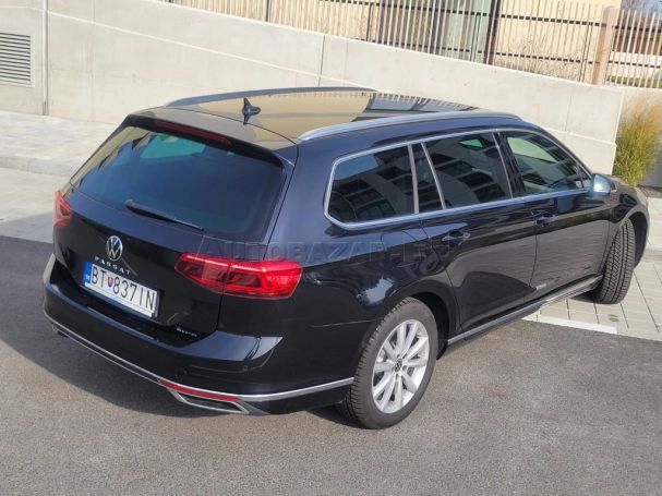 Volkswagen Passat Variant 2.0 TDI 4Motion Elegance DSG 147 kW image number 12