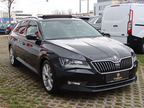 Skoda Superb Combi 2.0 TDI Style 110 kW image number 3