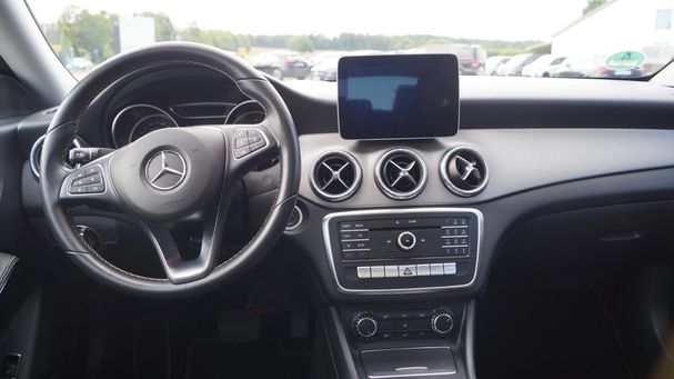 Mercedes-Benz CLA 220 130 kW image number 9