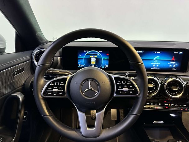 Mercedes-Benz CLA 180 100 kW image number 10