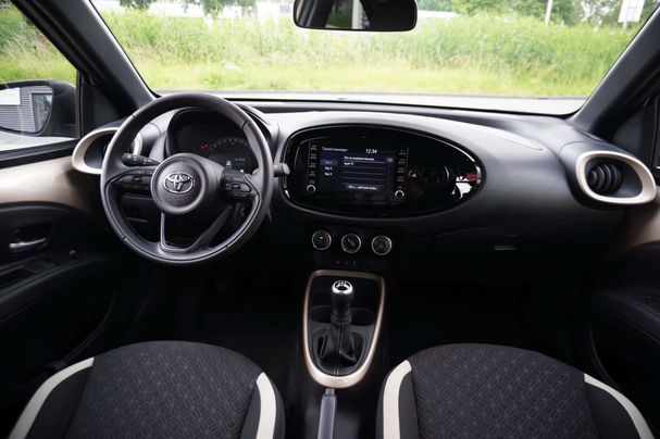 Toyota Aygo X 1.0 VVT-i 53 kW image number 26