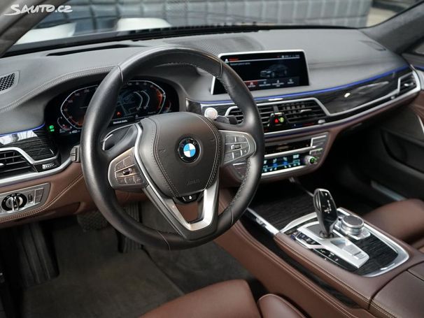 BMW 740 xDrive 250 kW image number 12