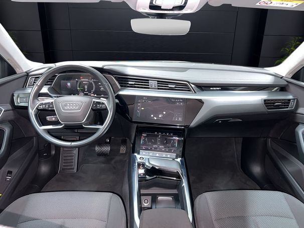 Audi e-tron 50 quattro Sportback 230 kW image number 9