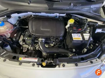 Car image 27