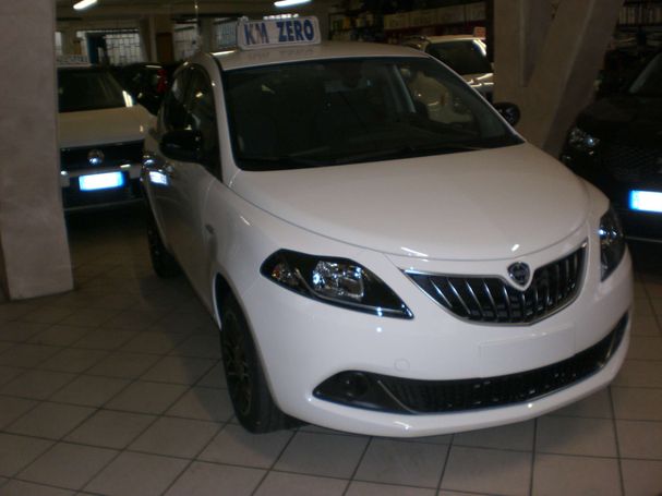 Lancia Ypsilon 51 kW image number 1