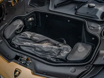 Car image 39