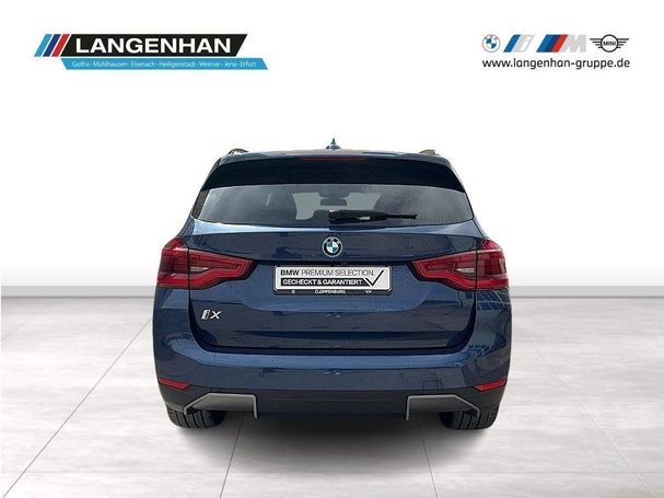 BMW iX3 210 kW image number 3