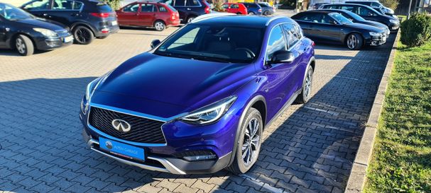 Infiniti Q30 2.0T DCT AWD 155 kW image number 2