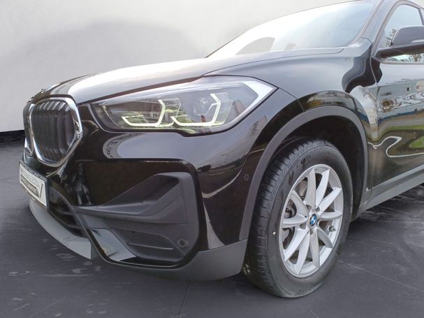 BMW X1 sDrive18i Advantage 100 kW image number 7