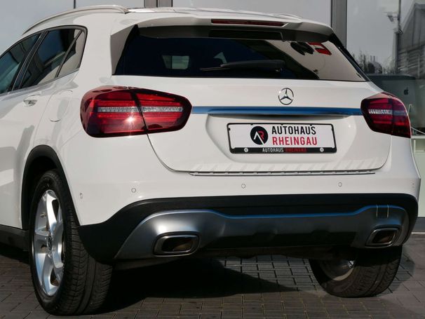 Mercedes-Benz GLA 180 90 kW image number 17