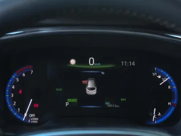 Car image 24