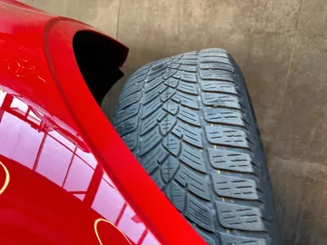 Car image 44