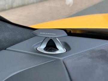 Car image 33