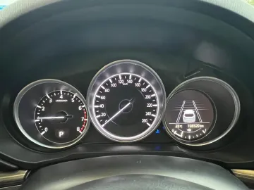 Car image 33