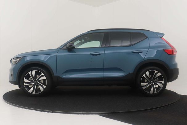 Volvo XC40 B3 Dark Ultimate 120 kW image number 3