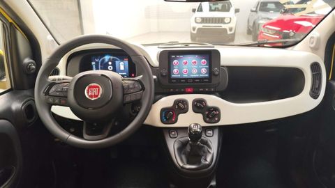 Car image 10