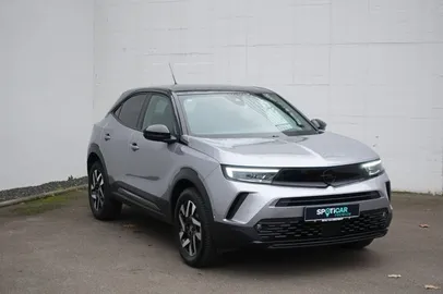 Car image 2