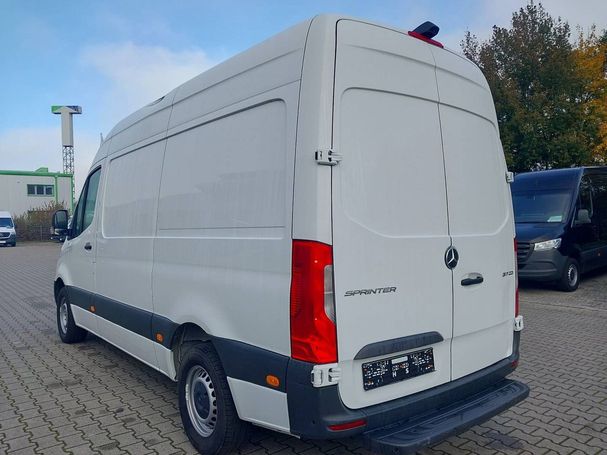 Mercedes-Benz Sprinter 317 CDI RWD 125 kW image number 5