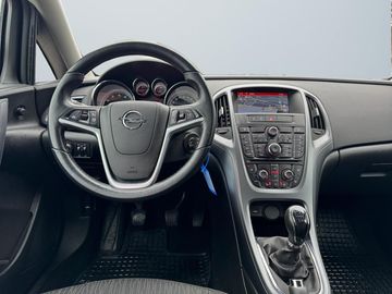 Car image 11