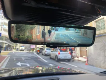 Car image 36