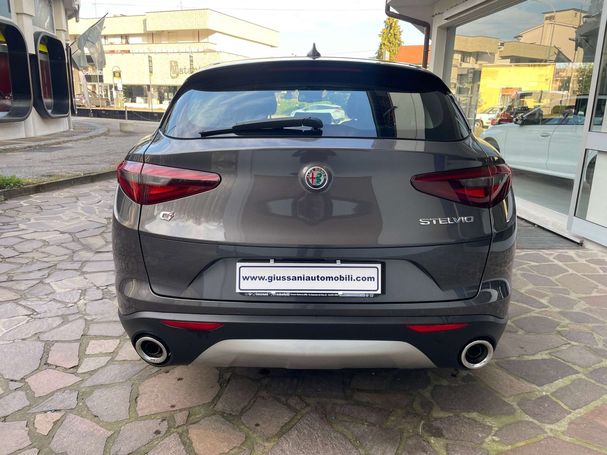 Alfa Romeo Stelvio 2.0 Business 147 kW image number 4