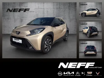Car image 2