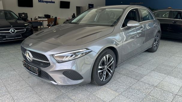 Mercedes-Benz A 180 100 kW image number 1