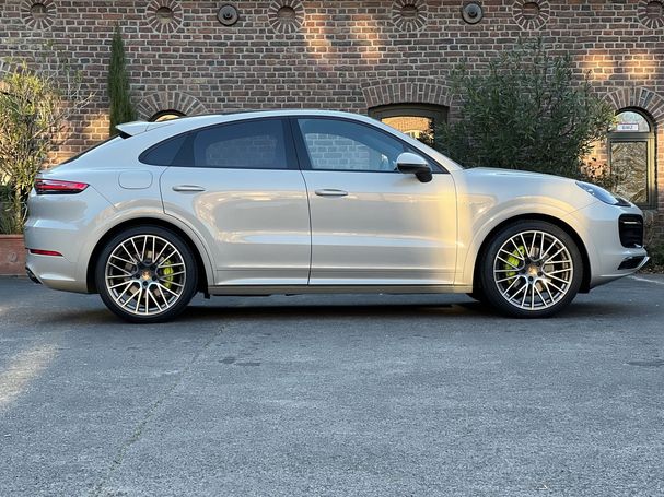 Porsche Cayenne Coupé E-Hybrid 340 kW image number 3