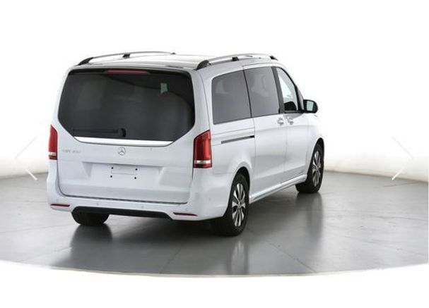 Mercedes-Benz EQV 300 150 kW image number 2