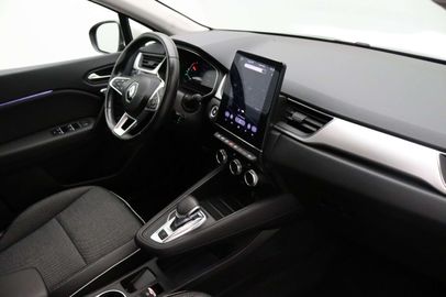 Car image 37