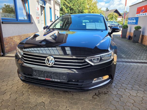 Volkswagen Passat Variant 110 kW image number 11