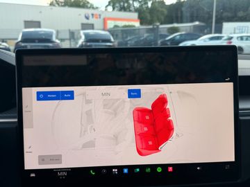 Car image 39