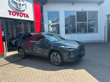 Car image 4