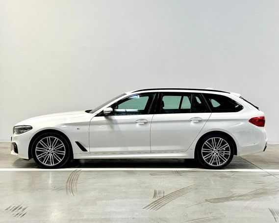 BMW 520d Touring xDrive 140 kW image number 14