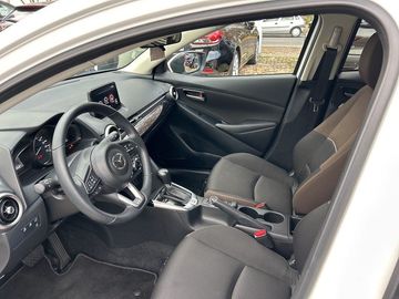 Car image 13