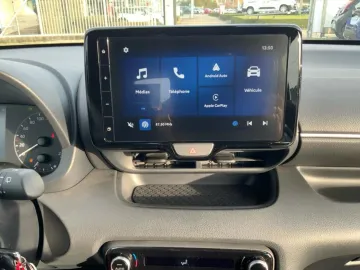 Car image 37
