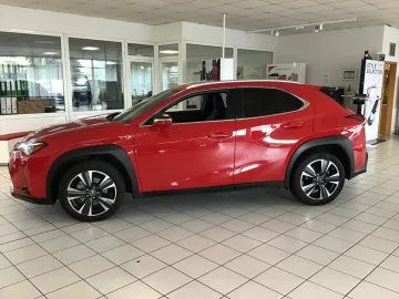 Car image 2