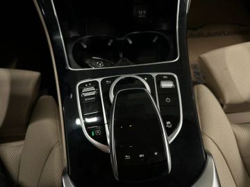 Car image 36