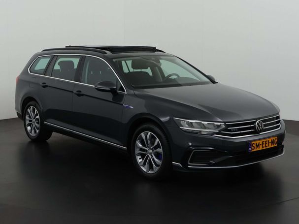 Volkswagen Passat GTE 1.4 TSI PHEV DSG 160 kW image number 30