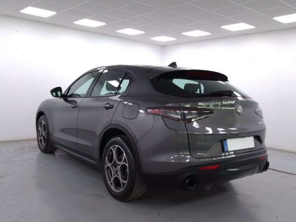 Alfa Romeo Stelvio 2.2 Q4 154 kW image number 6