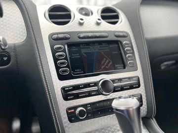 Car image 28