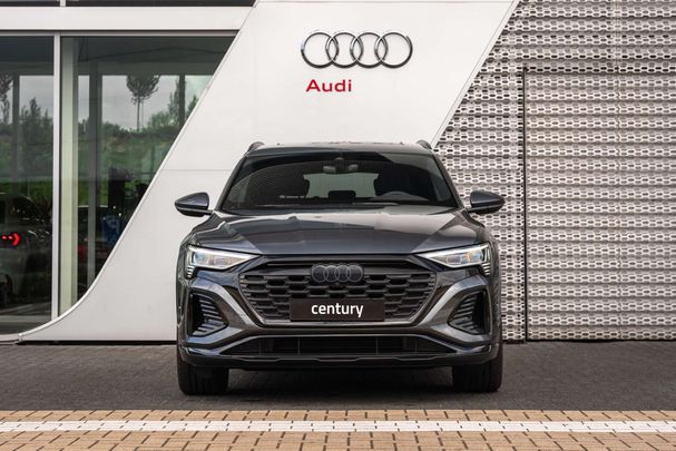 Audi Q8 50 e-tron 95 kWh 250 kW image number 5