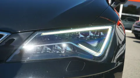 Car image 32
